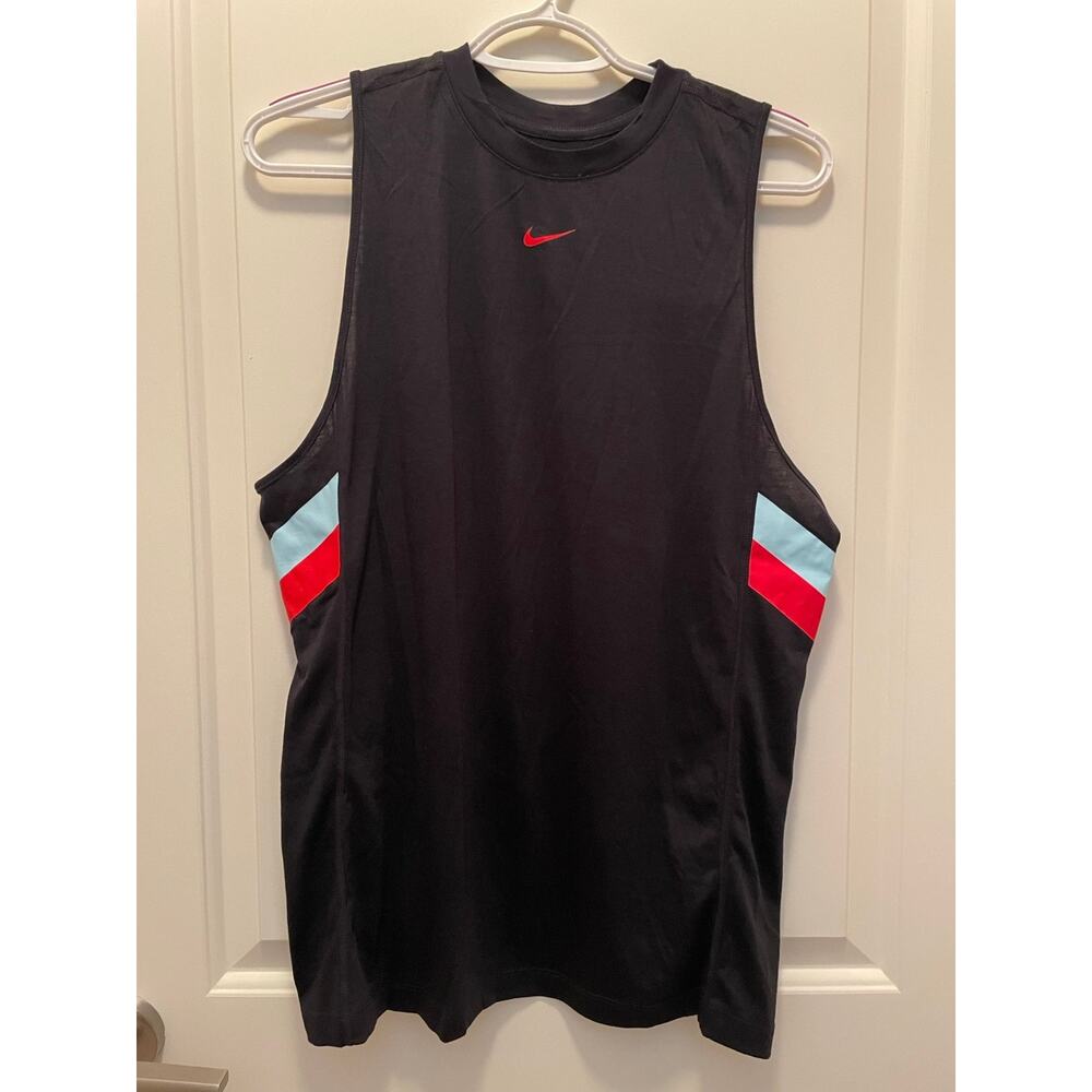 Nike Training Tank- Women’s Large
